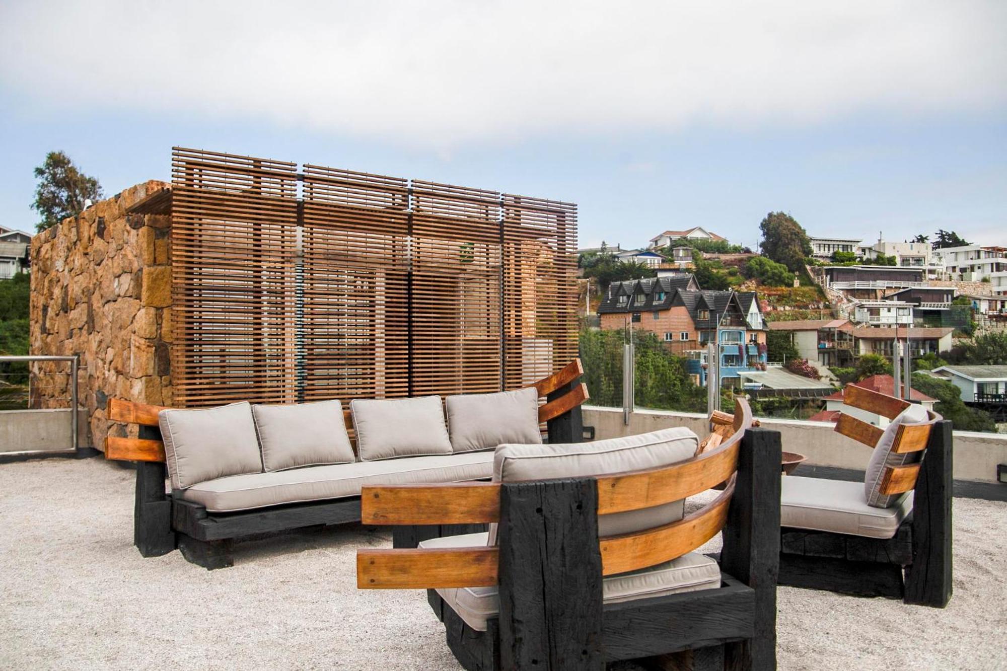 Radisson Blu Acqua Hotel & Spa Concon Bagian luar foto Outdoor furniture